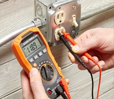 Cách đo điện áp đơn giản với đồng hồ vạn năng