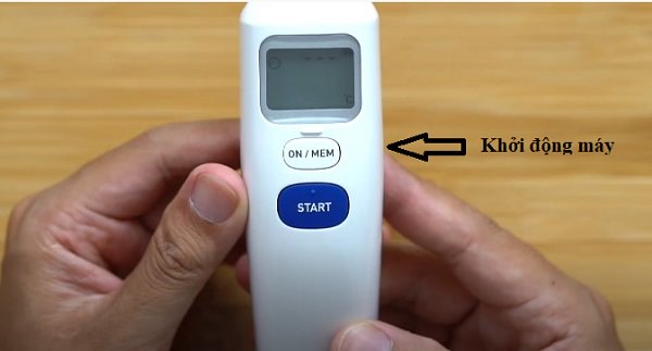 Cách đo nhiệt độ cơ thể bằng máy bắn nhiệt độ cơ thể